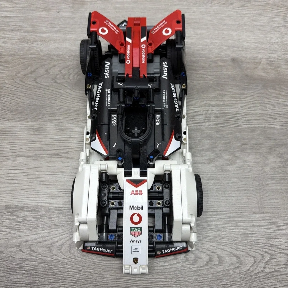 Lego Technic 42137 Formula E Porsche 99X Electric NO INSTRUCTIONS Assembled